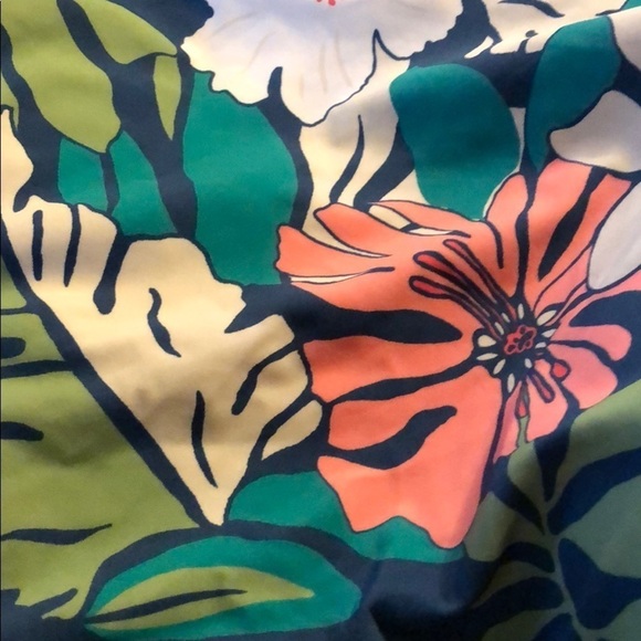 RAISINS Curve Plus Floral One Piece Swimsuit - Picture 3 of 5